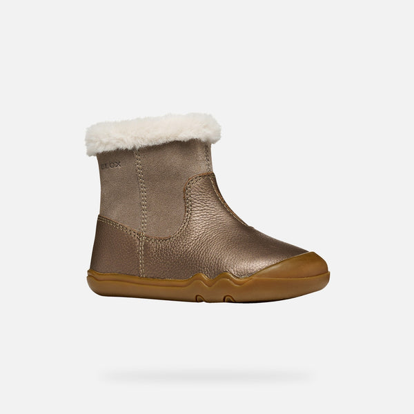 Hnědá dívčí barefoot kotníková obuv Geox Steppieup B6663A-022AK-C9006