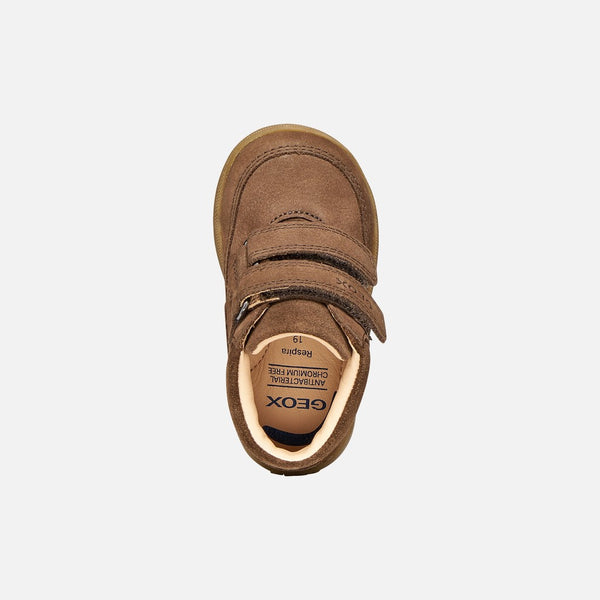 Tmavě hnědá chlapecká obuv pro první kroky Geox Macchia B664NA-03322-C6006