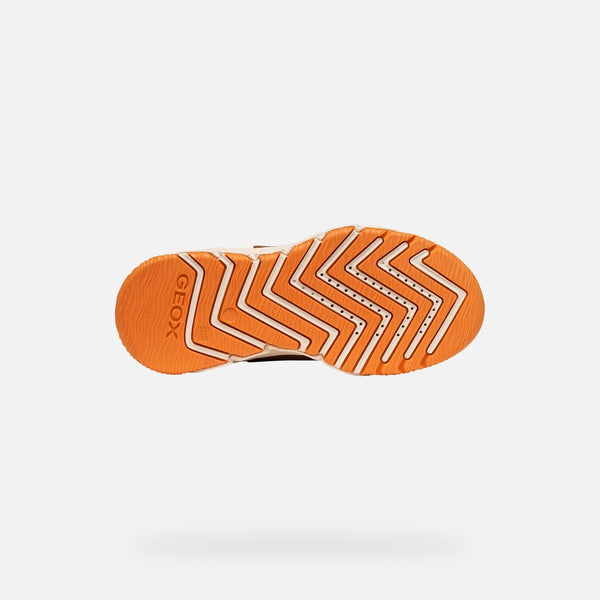 Hnědé chlapecké tenisky Geox Flexyper Pro B J66NBC-0MEFU-C0013