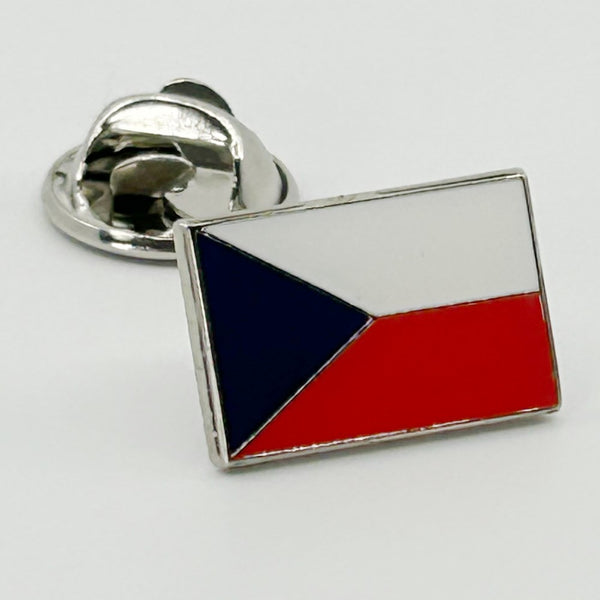 Kovový odznak s vlajkou České republiky