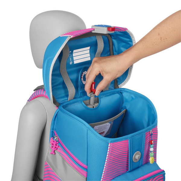 Školní aktovka Step by Step SPACE NEON, Kolibri Kaja - 5 dílný set, AGR certifikát